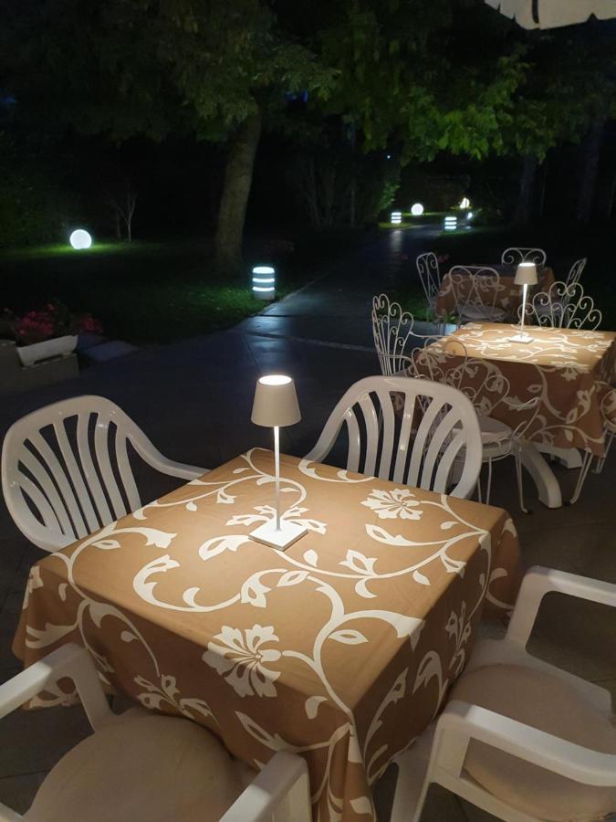 Hotel Eurovil Garni 리그나노 사비아도로 외부 사진
