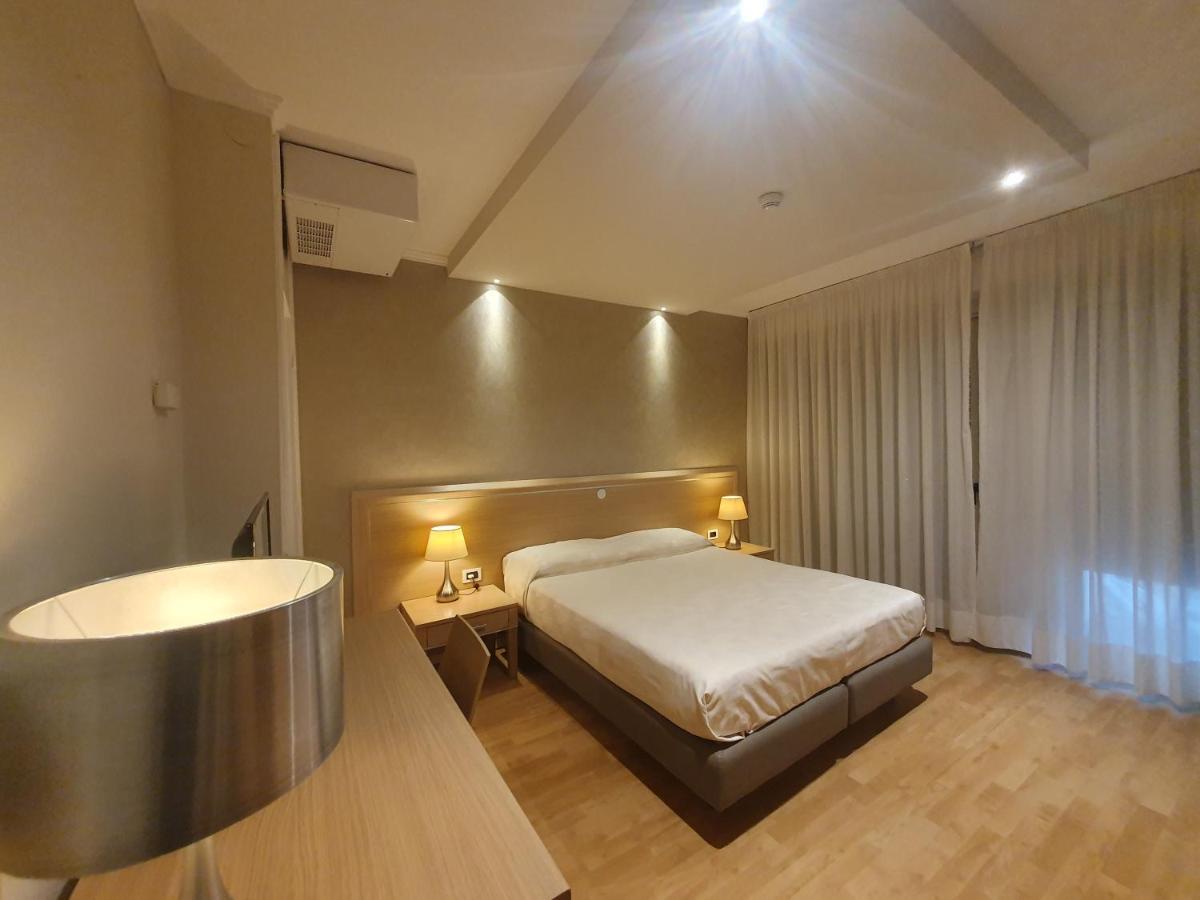Hotel Eurovil Garni 리그나노 사비아도로 외부 사진