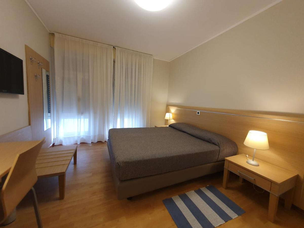 Hotel Eurovil Garni 리그나노 사비아도로 외부 사진