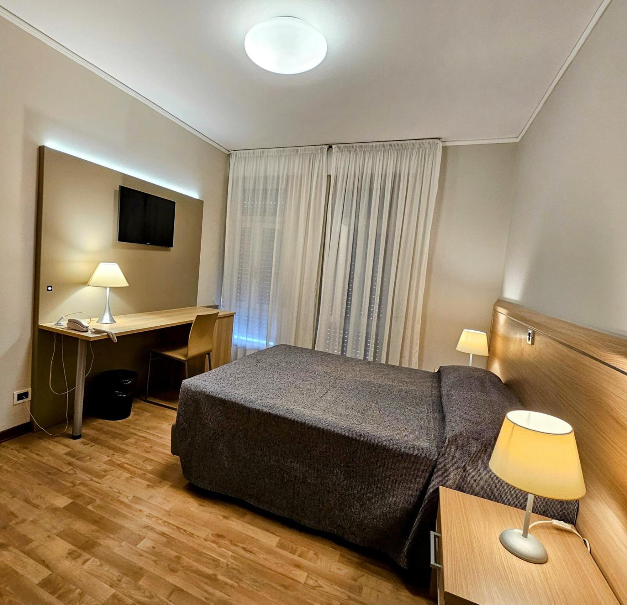 Hotel Eurovil Garni 리그나노 사비아도로 외부 사진