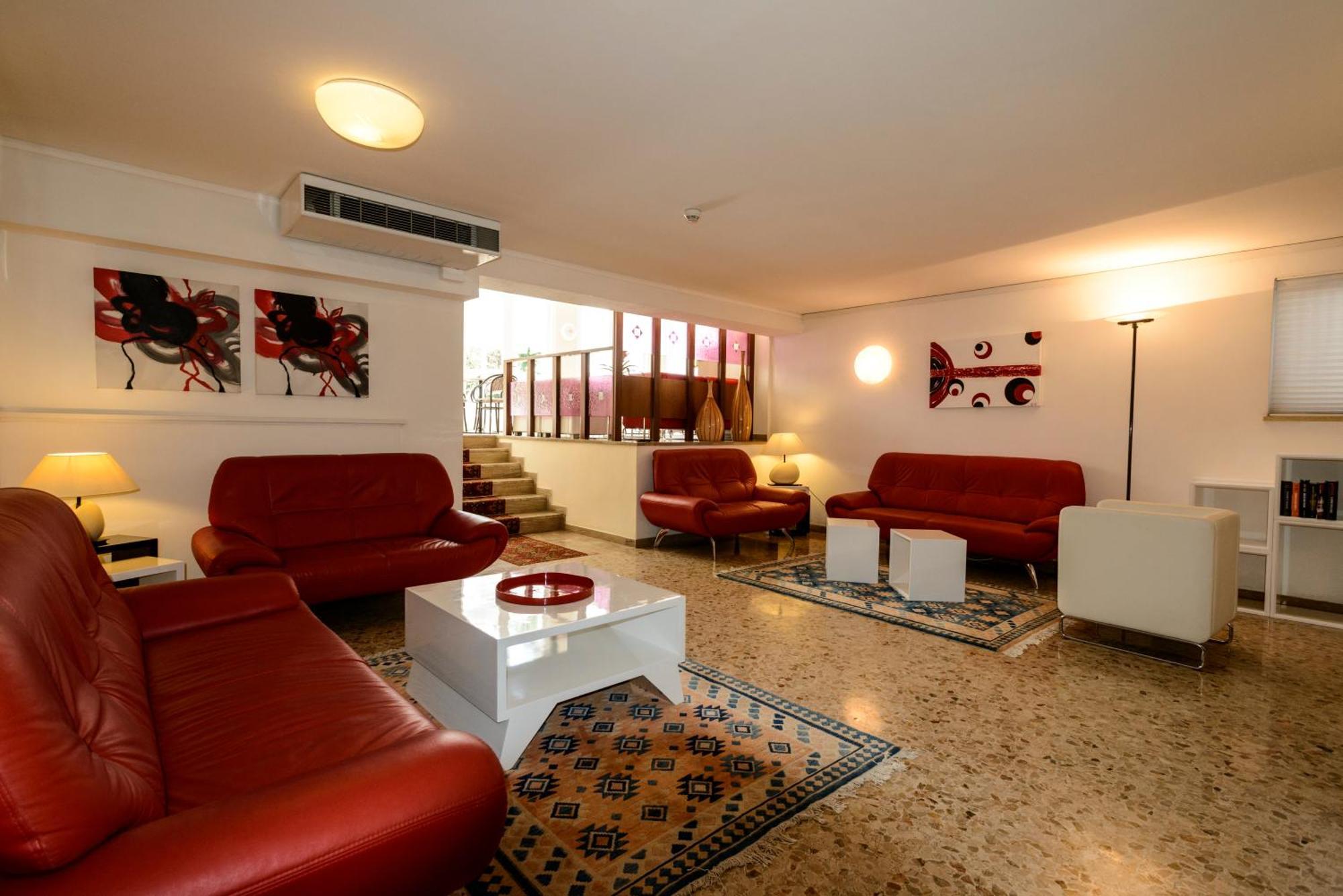 Hotel Eurovil Garni 리그나노 사비아도로 외부 사진