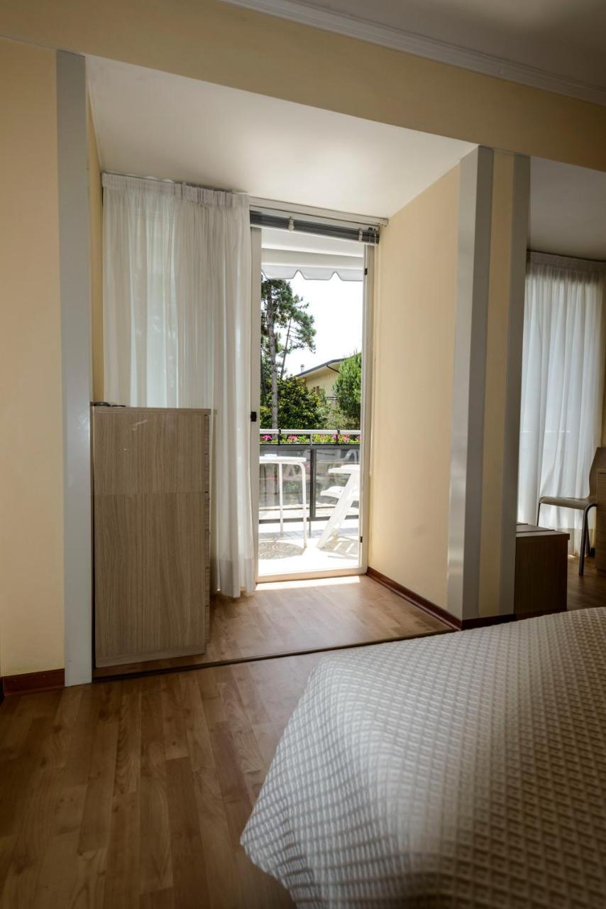 Hotel Eurovil Garni 리그나노 사비아도로 외부 사진